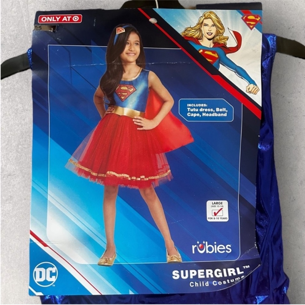 NWT Super Girl Costume Size Kids Large